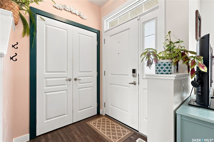 Property Photo:  255 Newton Link  SK S7V 0M8 