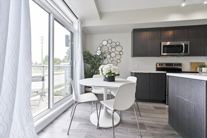 Property Photo:  3058 Sixth Line 204  ON L6M 1P8 