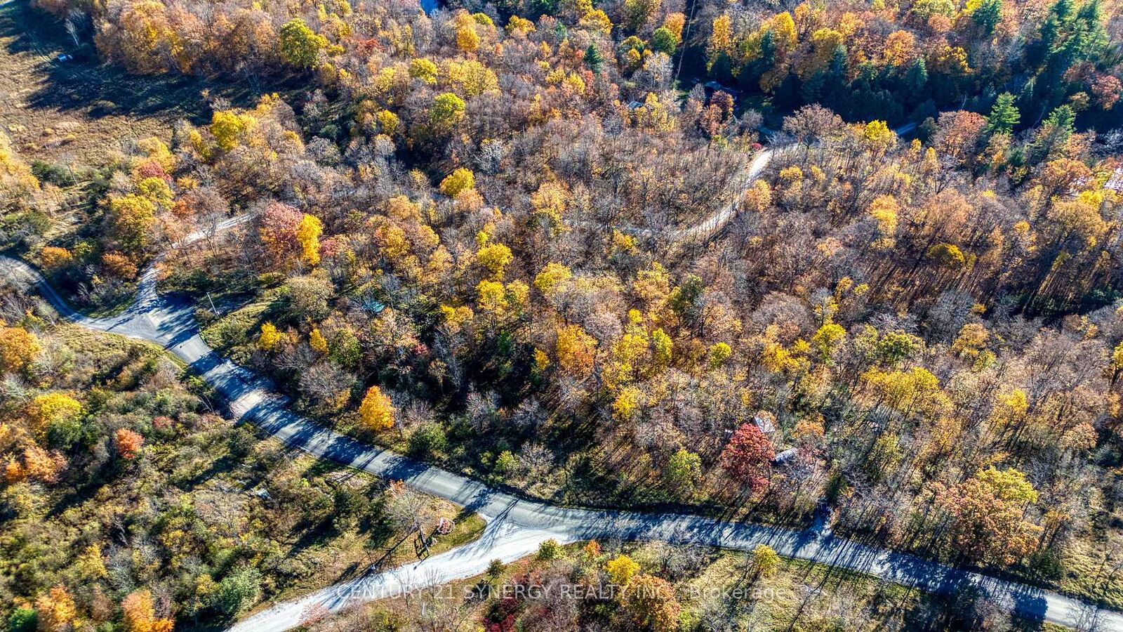 Property Photo:  635 Miner's Point Rd, Rr3 Road  ON K7H 3C5 