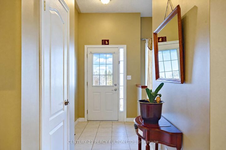 Property Photo:  7 Bridlewood Boulevard  ON L1R 3C7 