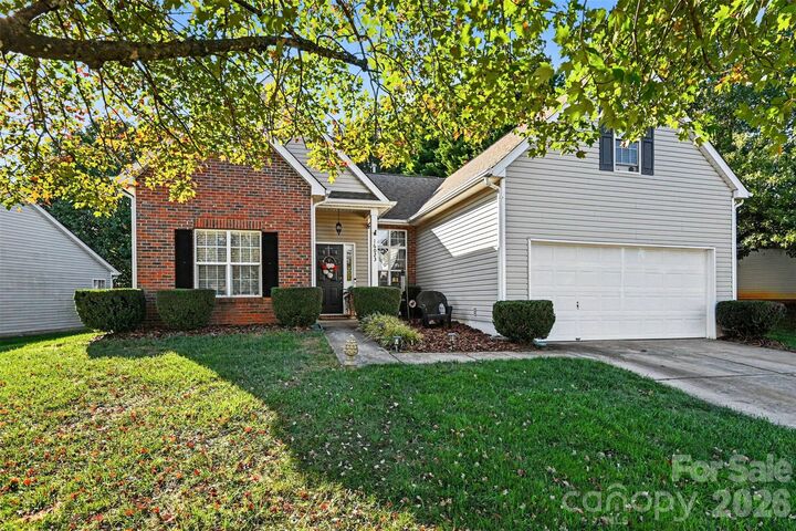 Property Photo:  16023 Circlegreen Drive  NC 28273 