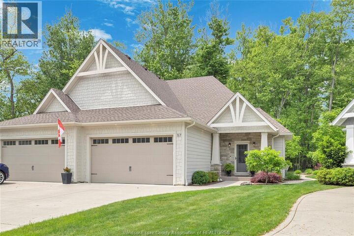 Property Photo:  57 Red Oak Crescent  ON N9V 4C4 