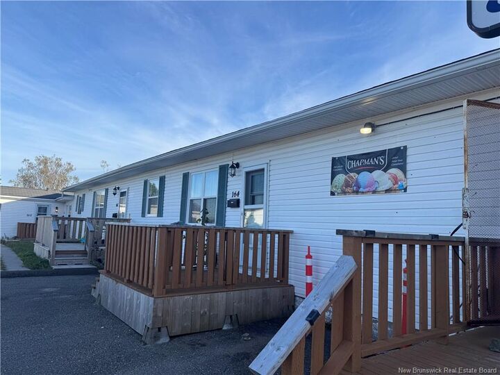 Property Photo:  558 Bonita Avenue  NB E2J 3X4 