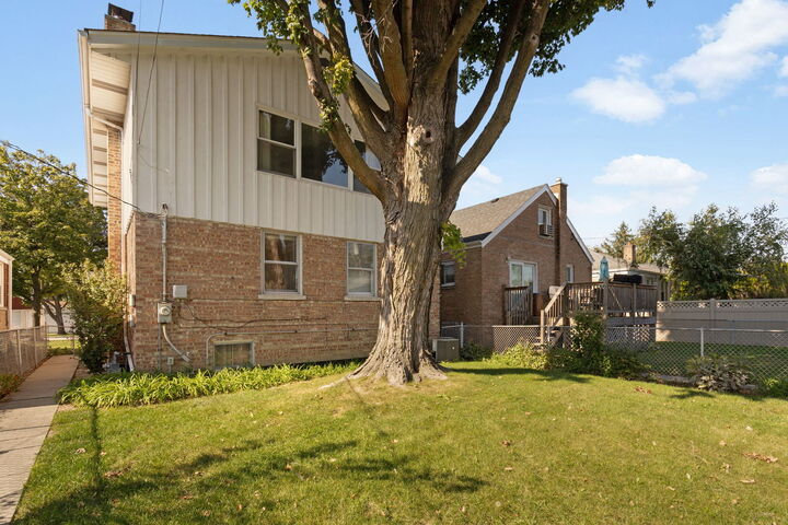 Property Photo: 2313 13th Street S IL 60546