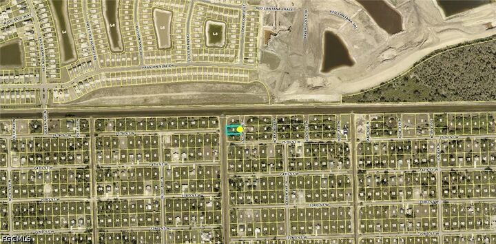 Property Photo:  7503 Laura Avenue N  FL 33971 