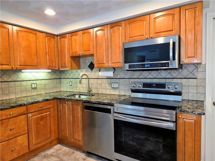 Property Photo: 732 Manomet Court 732 RI 02886