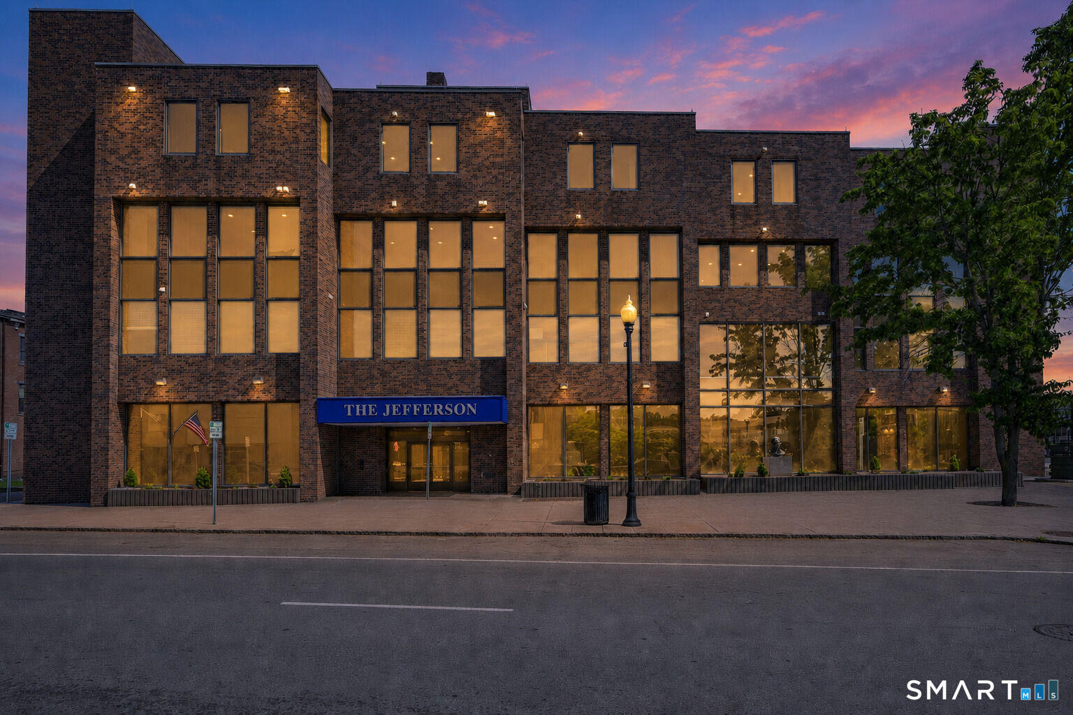 Property Photo: 1 West Main Street 4I CT 06451