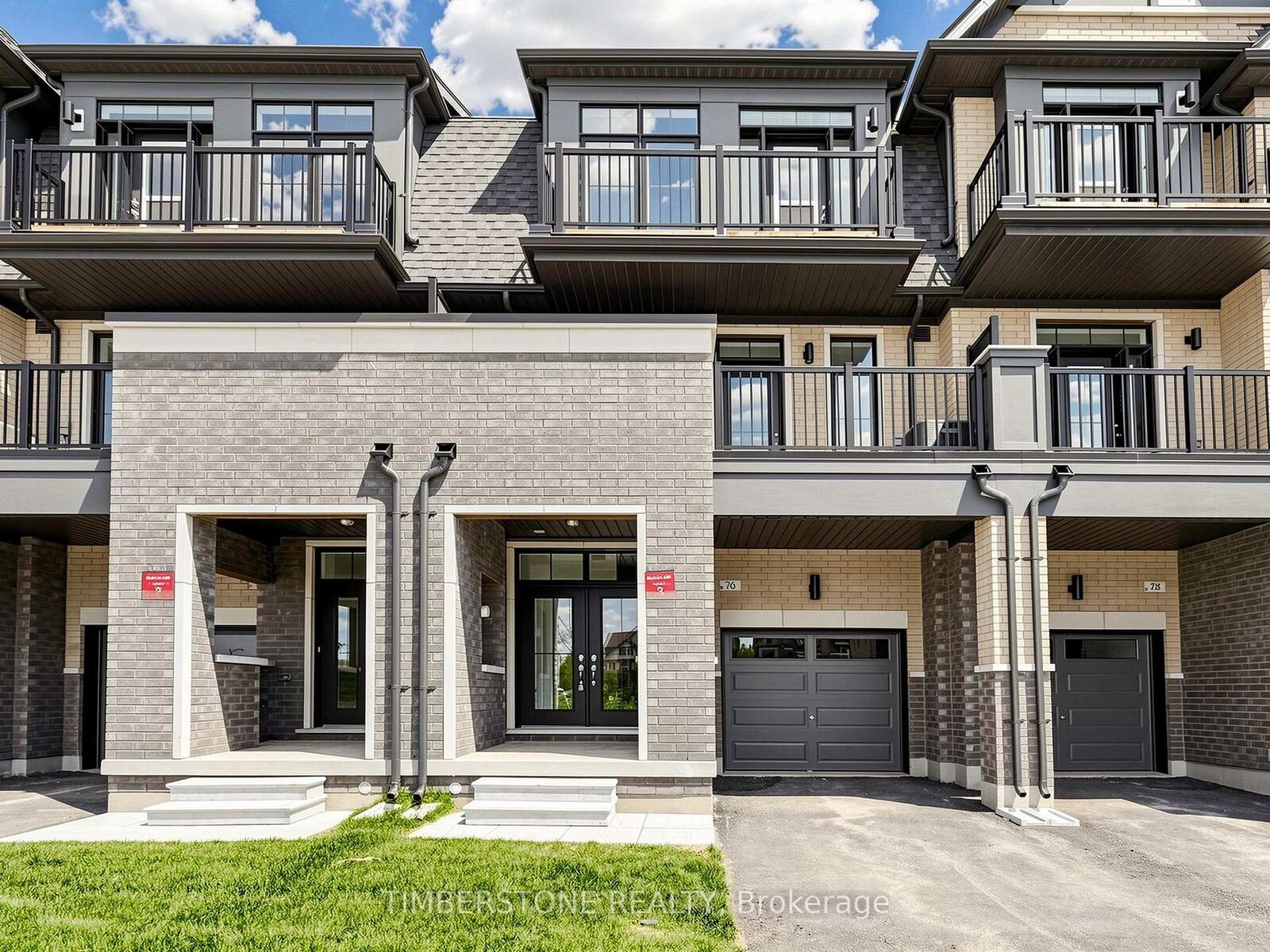 Property Photo:  76 Blue Pond Drive  ON L7A 5M1 