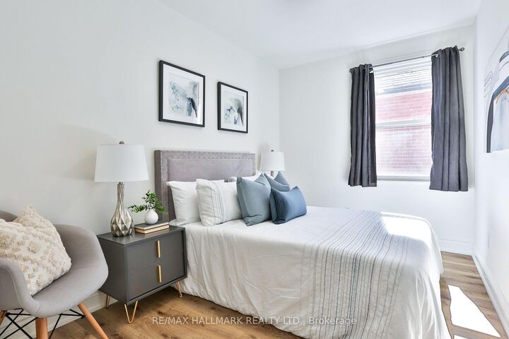 Property Photo:  535 Westmount Avenue  ON M6E 3N6 