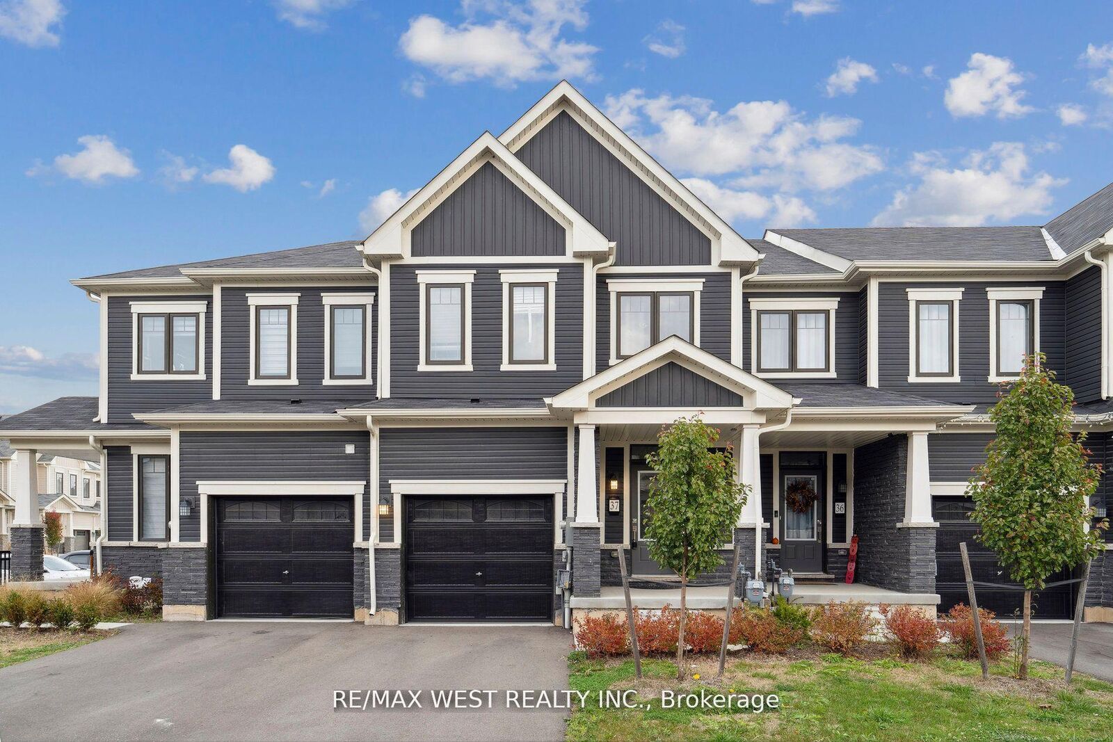Property Photo: 7789 Kalar Road 37 ON L2H 2Y6