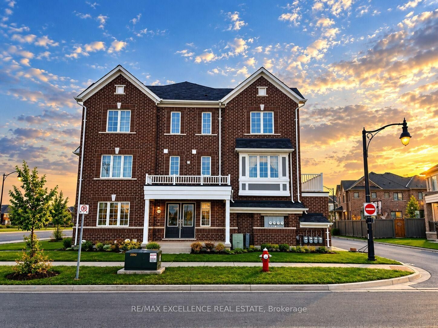 Property Photo: 470 Remembrance Road ON L7A 5E1