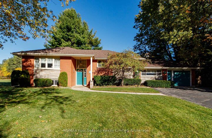 Property Photo:  26 Locke Avenue  ON L0M 1S0 