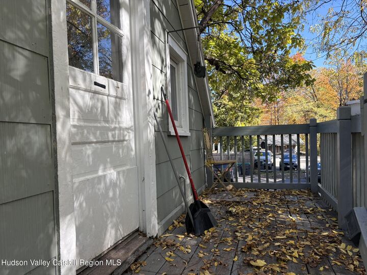 Property Photo:  107 Tinker  NY 12498 