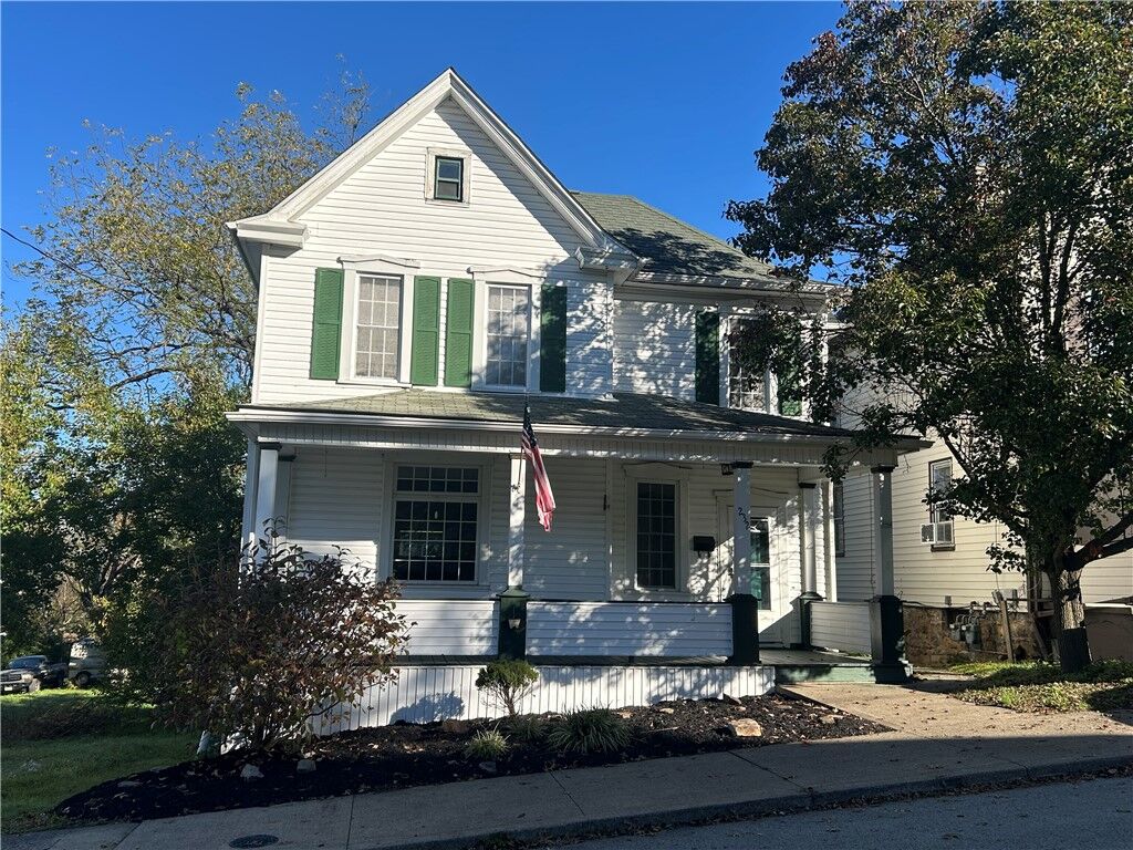 Property Photo:  232 E Apple St  PA 15425 