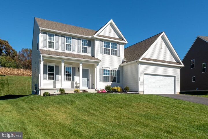Property Photo: 732 Billy Drive PA 17601