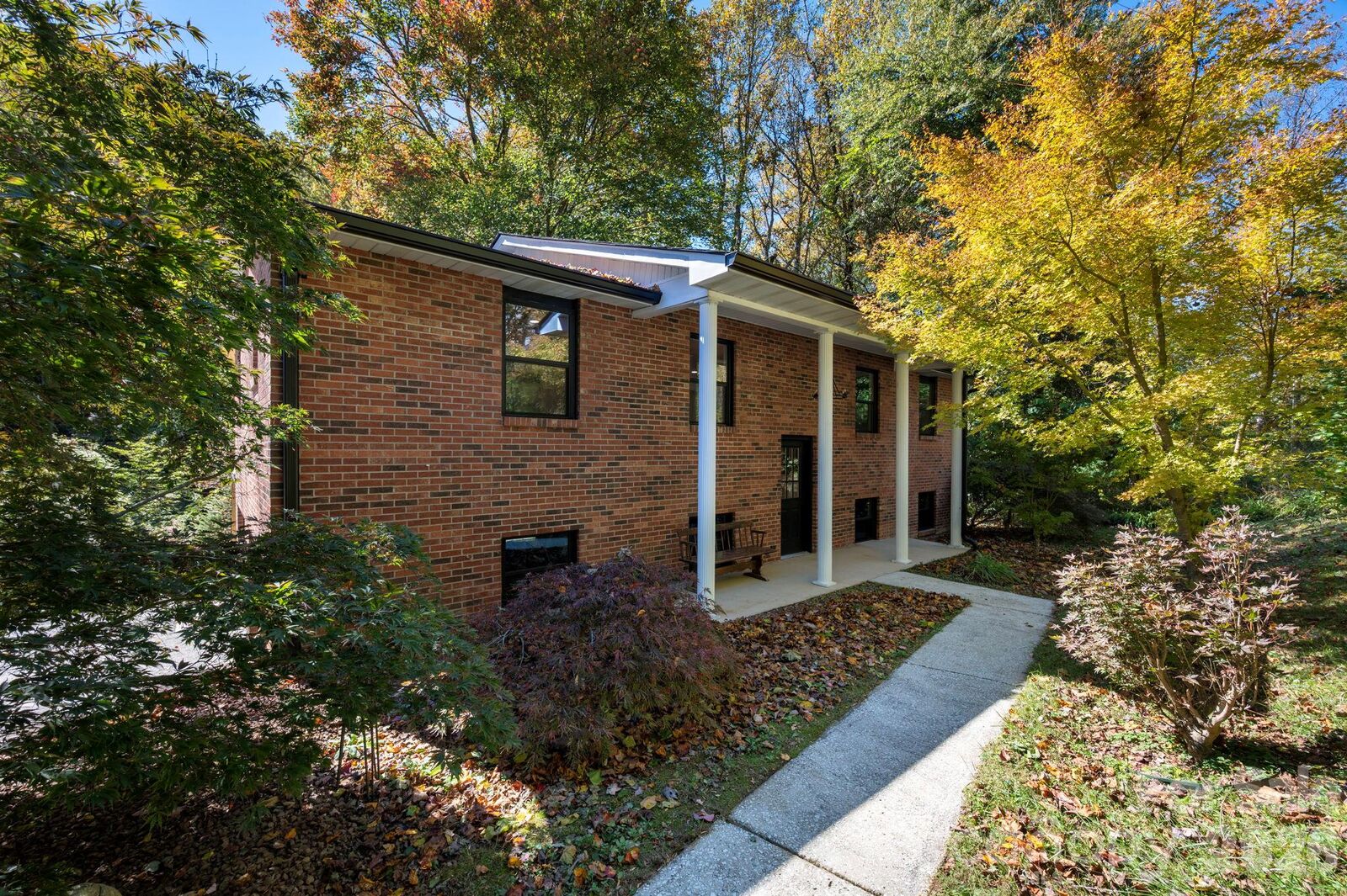 Property Photo:  530 Burge Mountain Road  NC 28792 