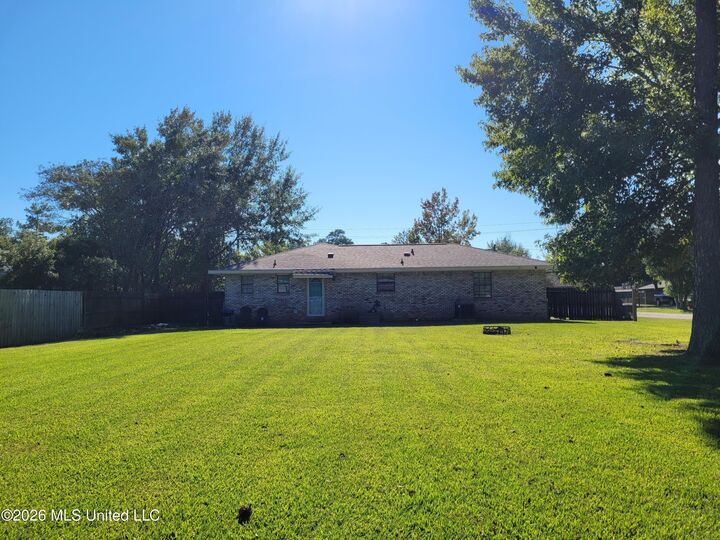 Property Photo:  710 Waveland Avenue  MS 39576 