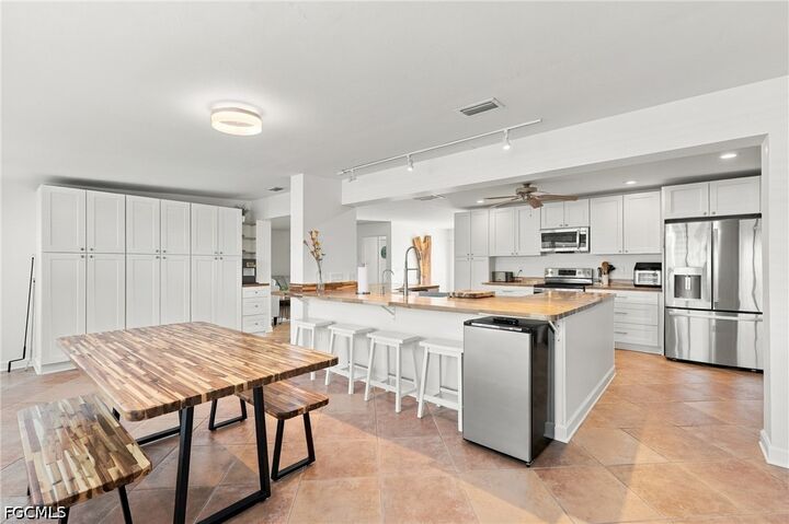 Property Photo: 5654 Natoma Drive FL 33919