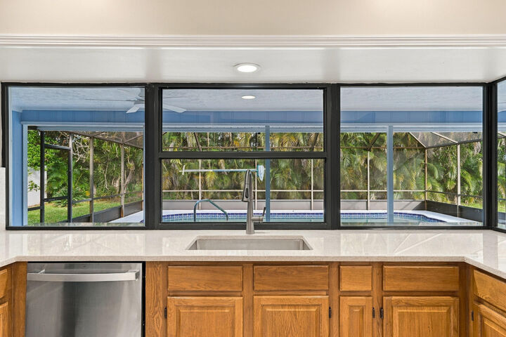 Property Photo: 215 SE Voltair Terrace FL 34983