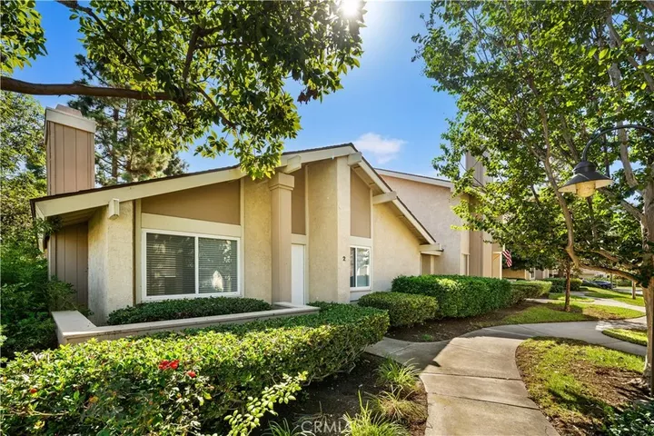 Property Photo: 2 Snapdragon CA 92604
