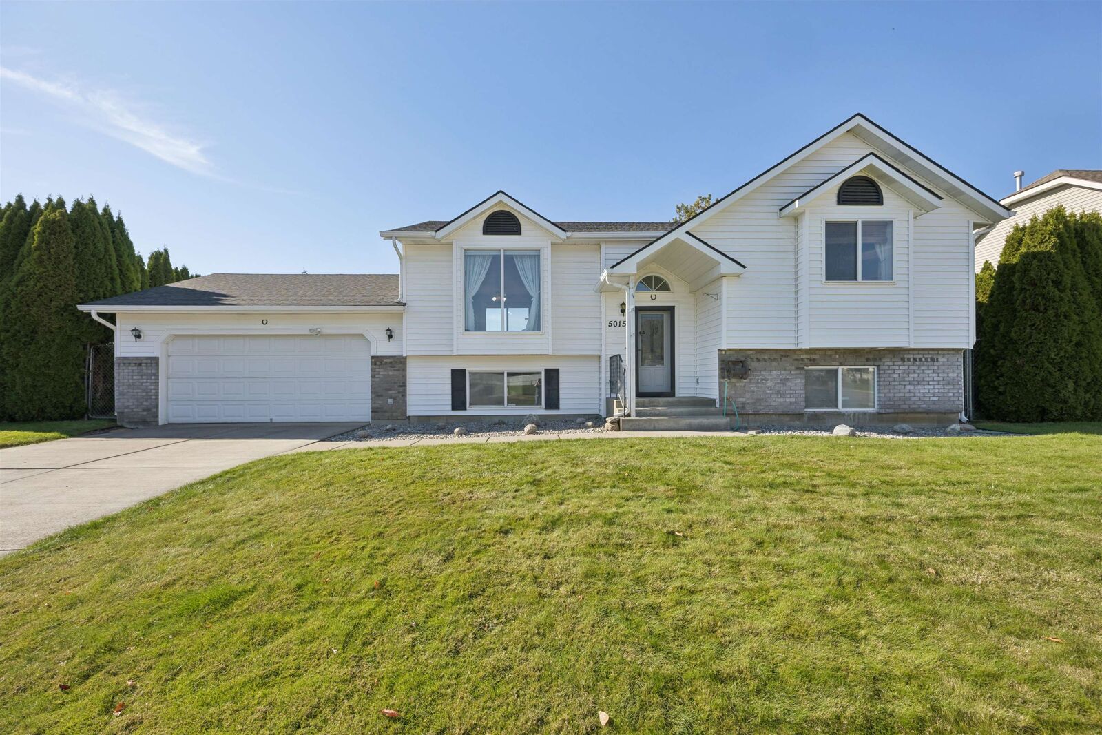 Property Photo: 5015 N Best Rd WA 99216