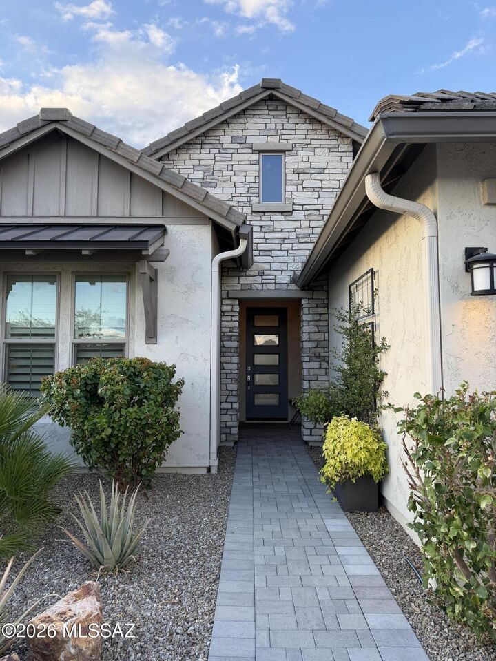 Property Photo:  61340 E Cardinal Lane  AZ 85623 
