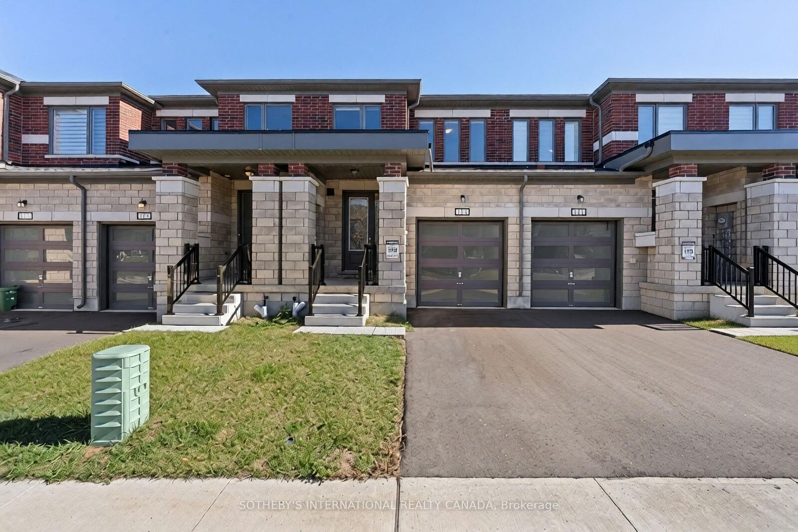 Property Photo: 113 Corley Street ON K9V 6C2