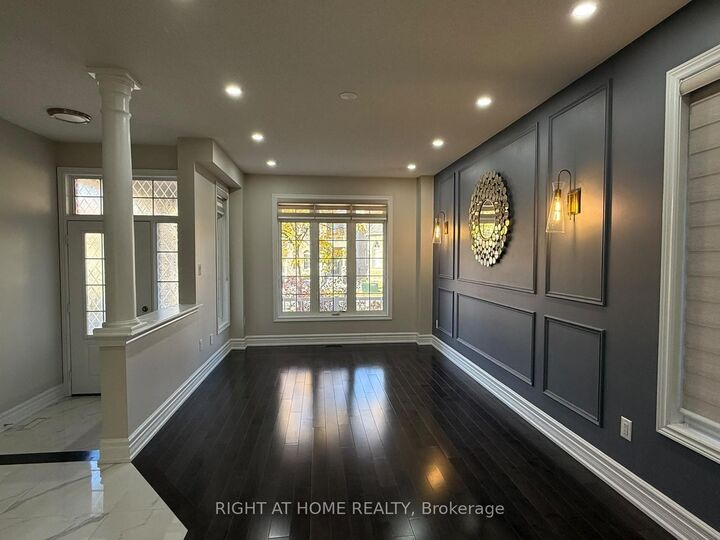 Property Photo:  247 Rizal Avenue  ON L6B 0M8 