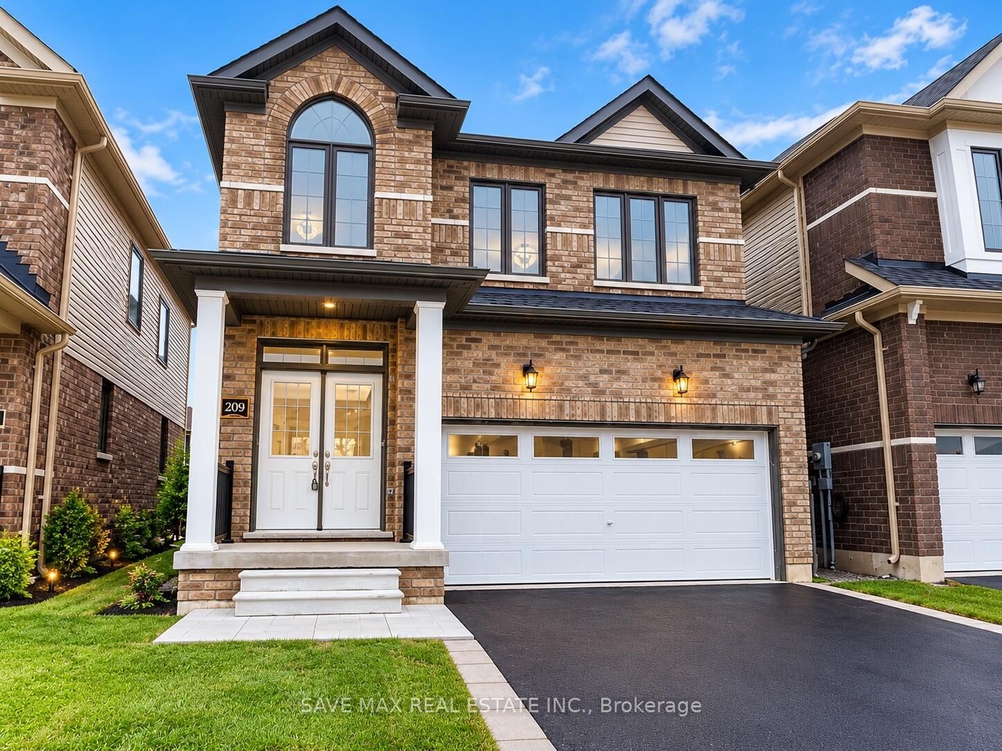 Property Photo:  209 Terry Fox Drive  ON L9J 0W6 