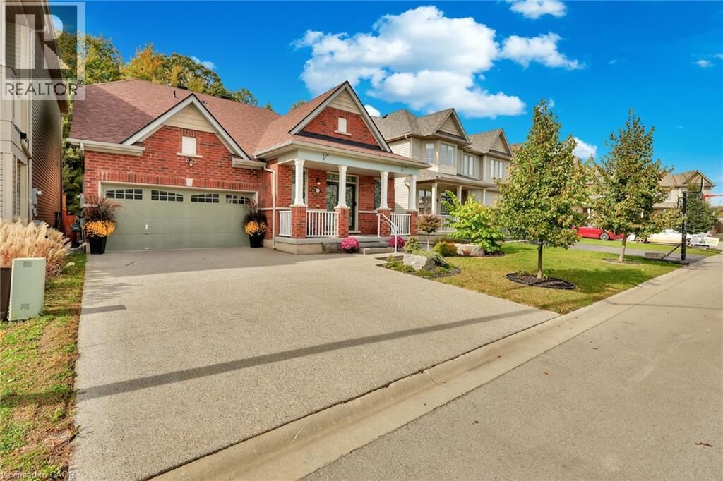 Property Photo:  8541 Sweet Chestnut Drive  ON L2H 0N1 