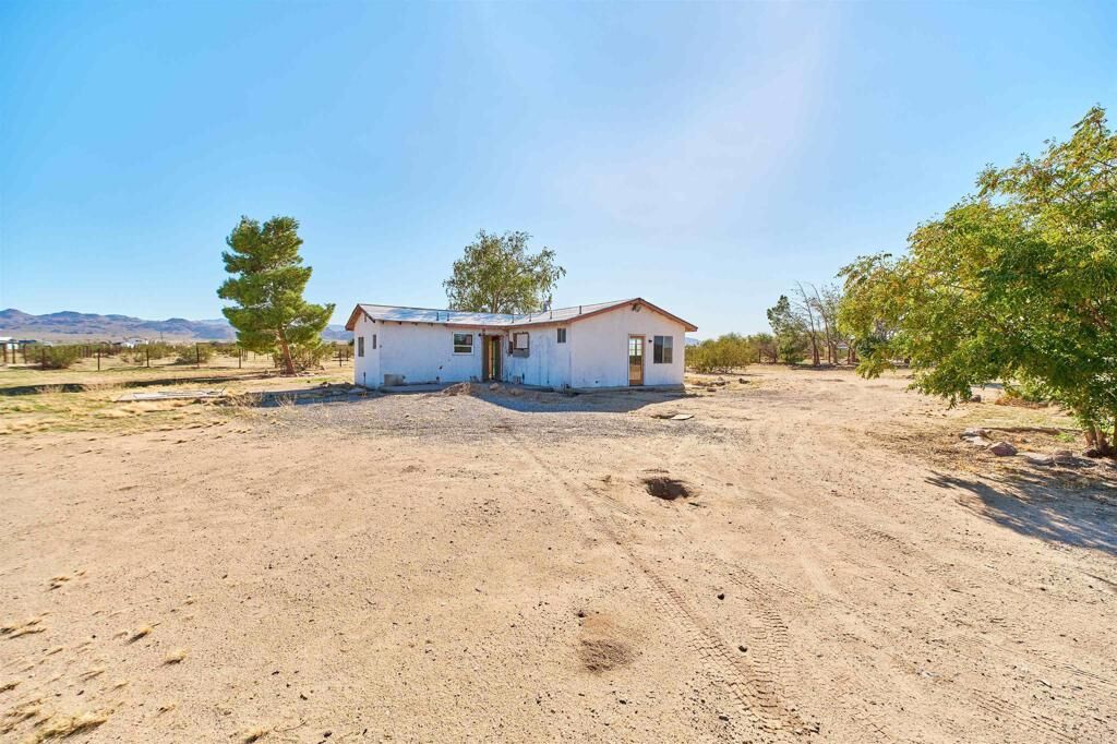 Property Photo: 64415 Sun Mesa Road CA 92252