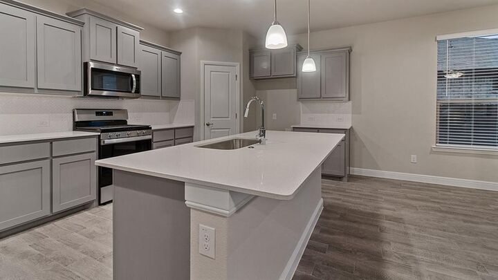 Property Photo:  107 Riverridge Road  TX 76078 