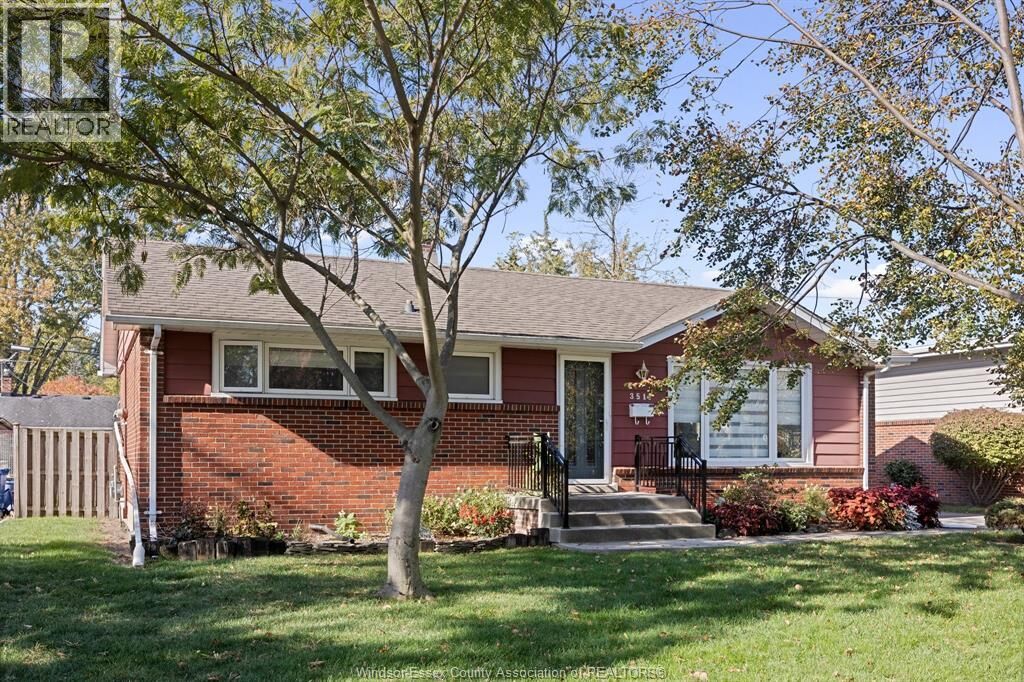 Property Photo:  3511 Charlevoix  ON N9E 3B4 
