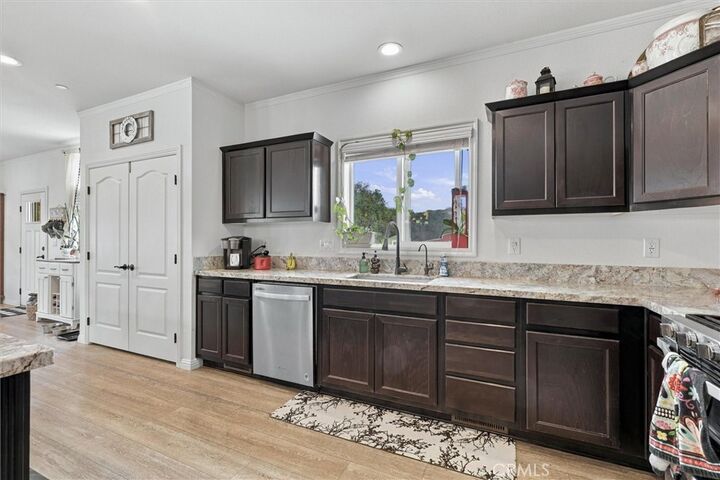 Property Photo:  598 Manuela  CA 93420 