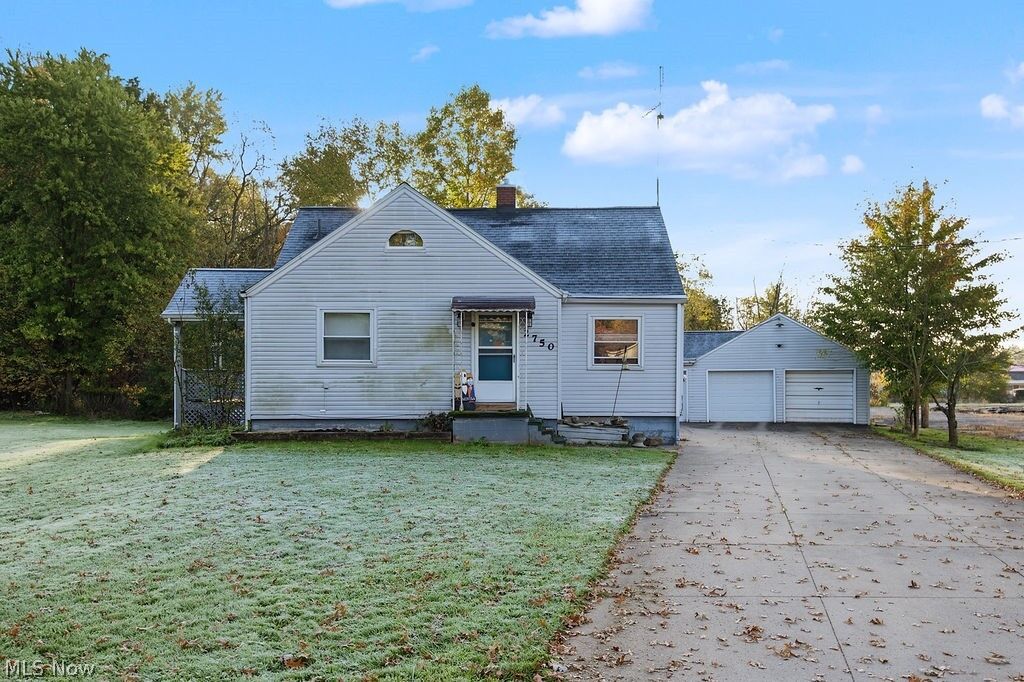 Property Photo: 2750 Wabash Avenue OH 44446