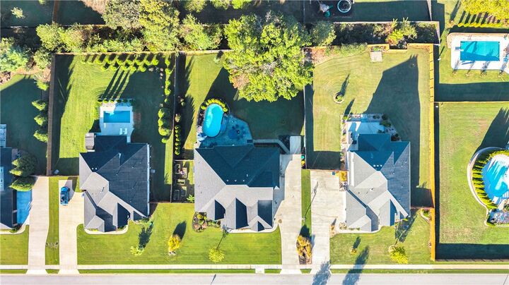 Property Photo:  800 Flycatcher Trace  AR 72762 