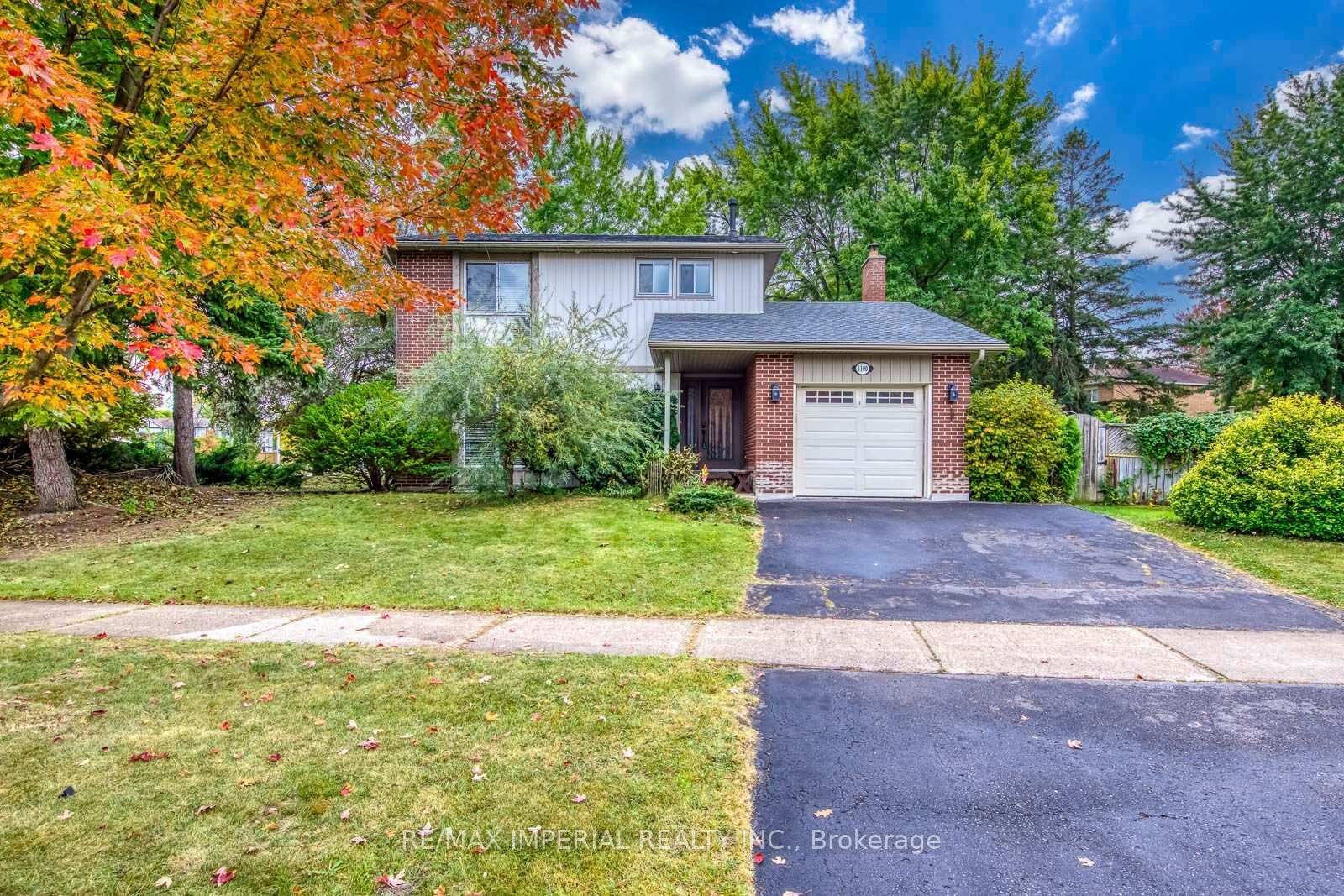 Property Photo: 6100 Wabukayne Court ON L5N 2B2