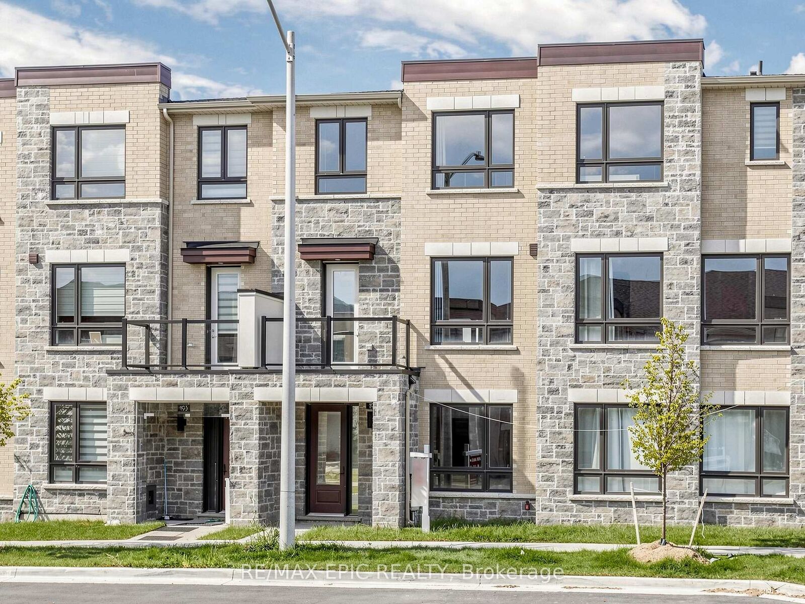 Property Photo:  191 Mumbai Drive  ON L3S 0G5 
