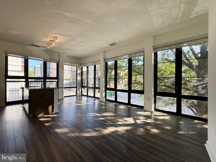 Property Photo:  1250 9th Street NW 311  DC 20001 
