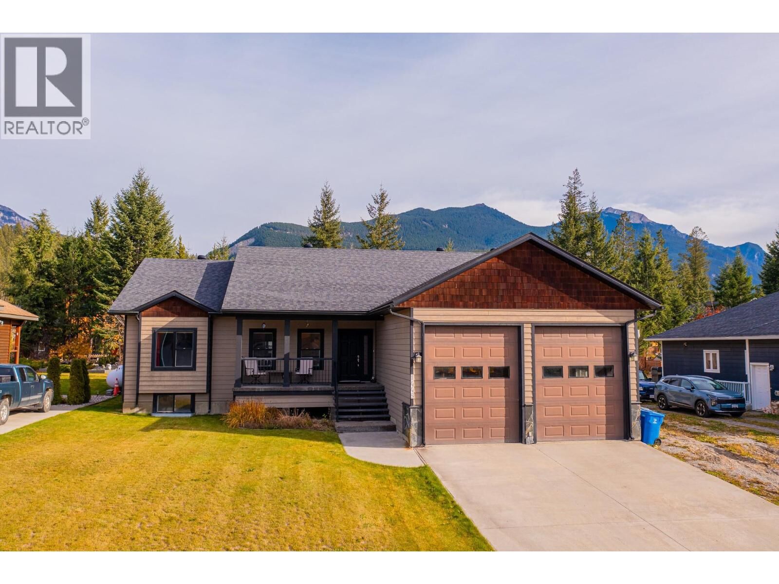 Property Photo:  1448 Hemlock Street  BC V0A 1H6 