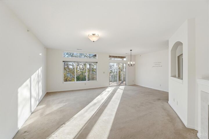 Property Photo: 7378 Bridge Point Drive OH 45248