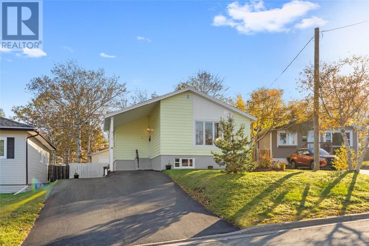 Property Photo:  11 Valleyview Avenue  NL A1N 1L6 