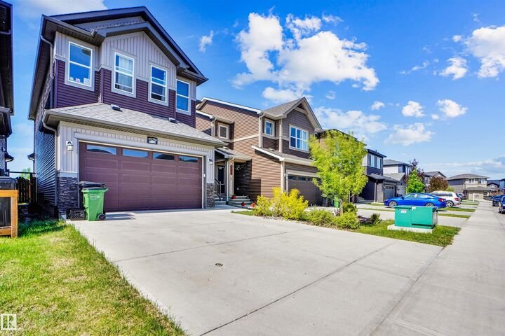Property Photo:  2743 Collins Crescent SW  AB T6W 3X4 