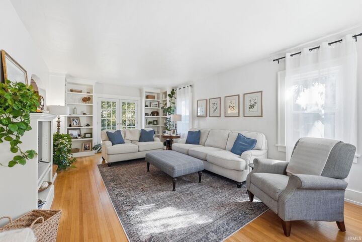 Property Photo:  2326 Eastbrook Drive  IN 46805-3235 
