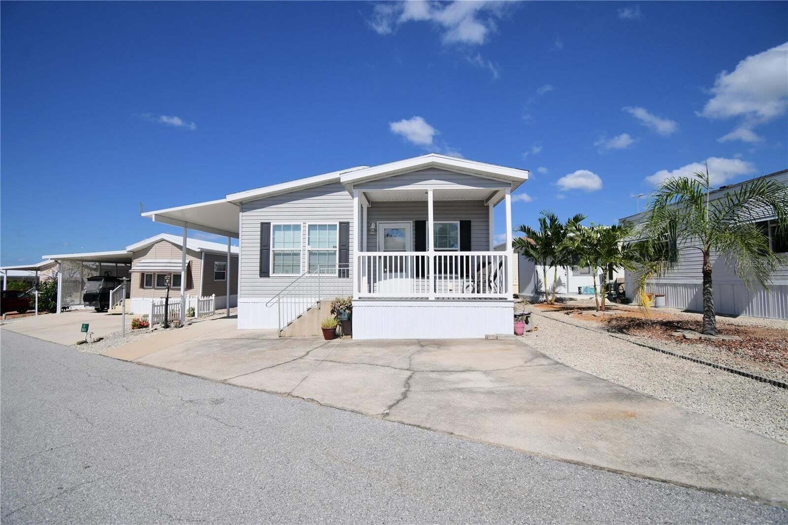 Property Photo:  251 Patterson Road I#38  FL 33844 