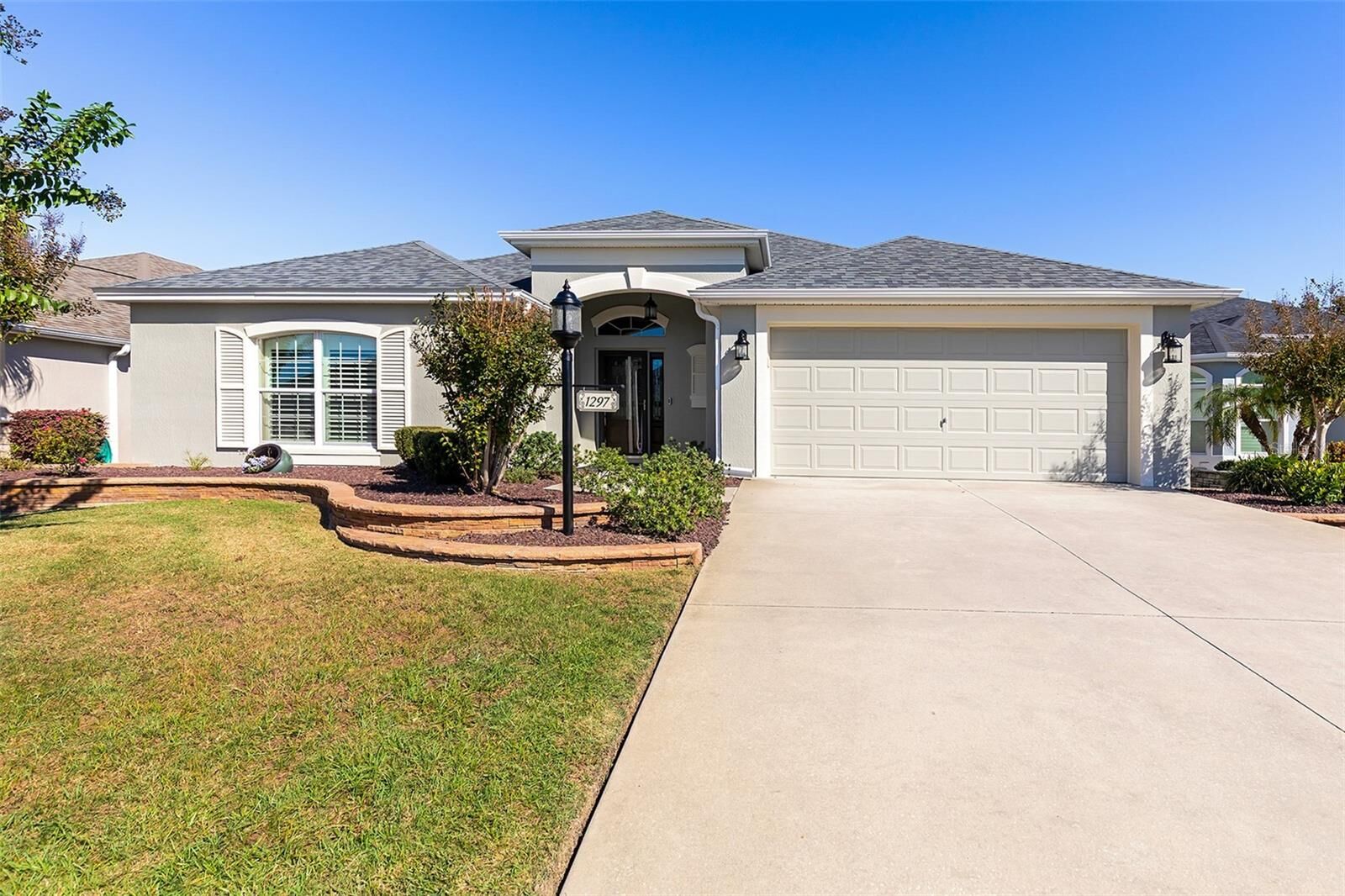 Property Photo:  1297 Zombar Pl  FL 32163 
