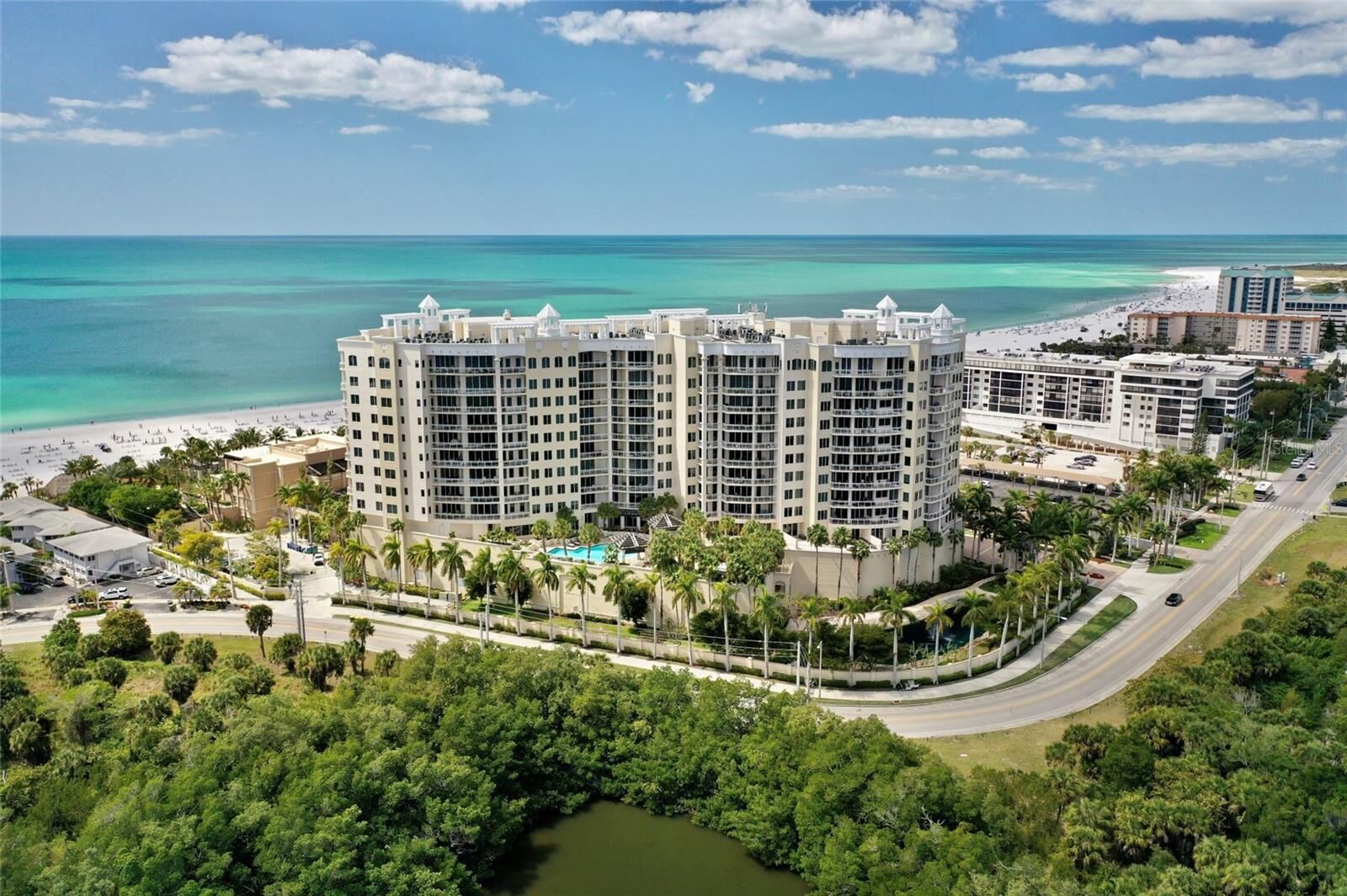 Property Photo:  1300 Benjamin Franklin Drive 1003  FL 34236 