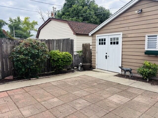 Property Photo: 4217 N Narragansett Avenue IL 60634