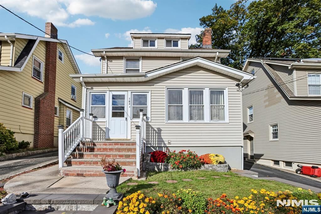 Property Photo: 163 Maple Street NJ 07052
