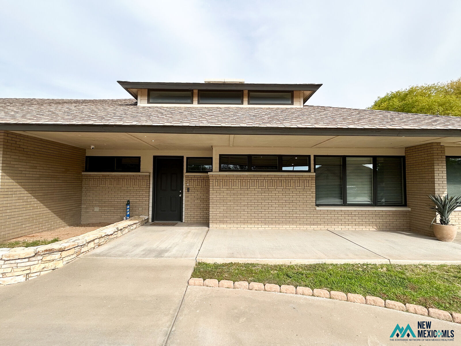 Property Photo:  2310 Ray Ave  NM 88210 